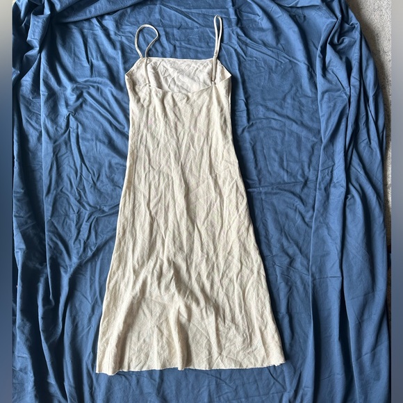 Tan Linen Midi Dress Skylar + Madison - Picture 3 of 6